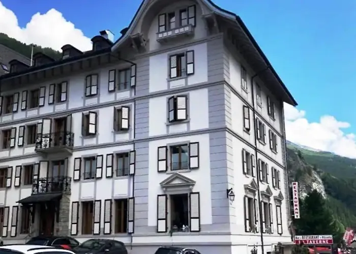 En Plein Centre Apartment